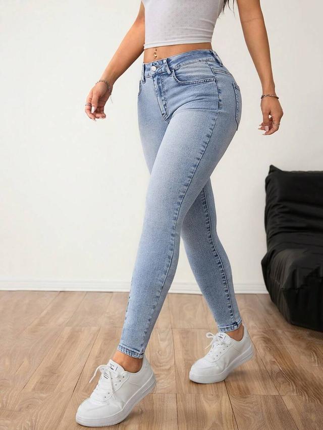 light wash slim fit casual denim jeans