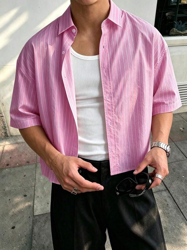 men's vintage vertical striped short sleeve button-up shirt