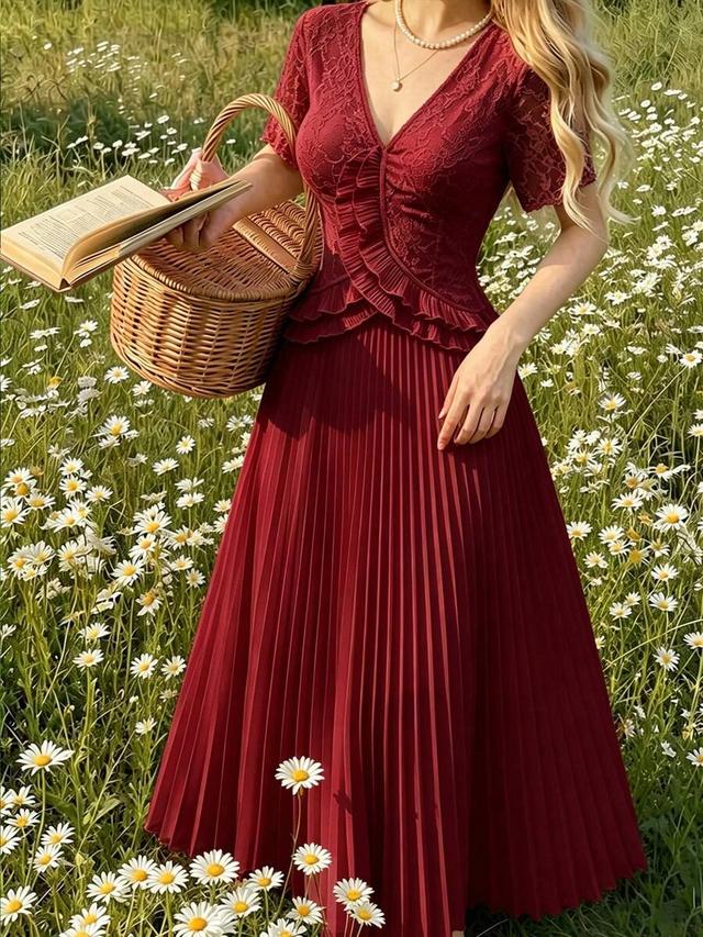 elegant v-neck lace patchwork pleated midi dress