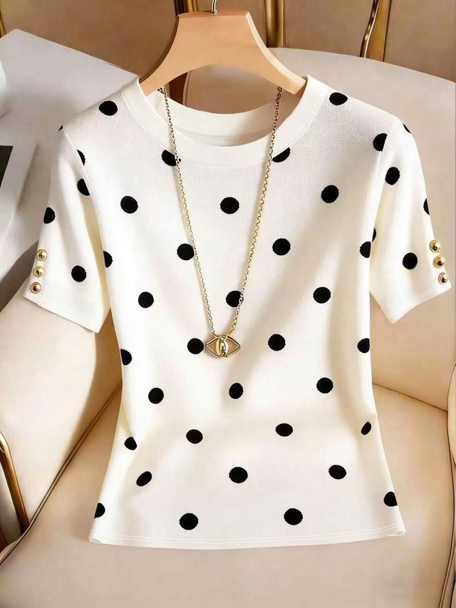 white round neck polka dot short sleeve knit tee