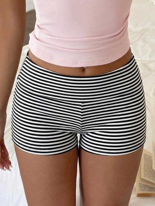 black and white horizontal striped foldover waist shorts