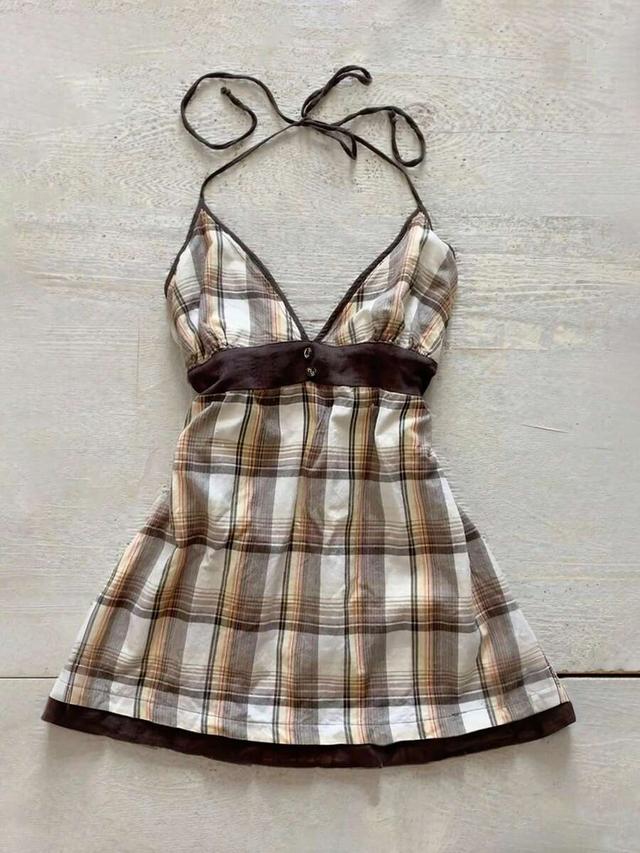 vintage plaid v-neck cinched waist crop top