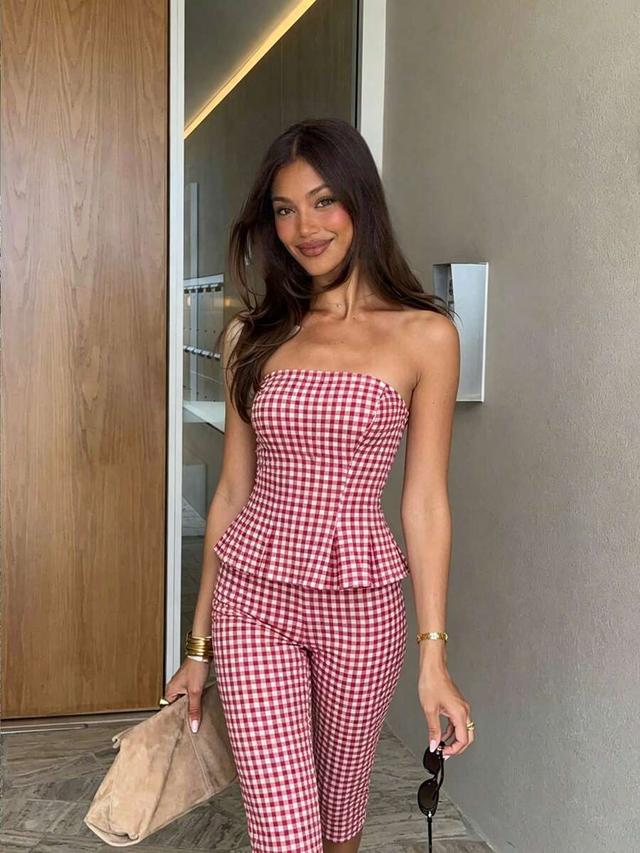 red and white plaid strapless peplum top and capri set