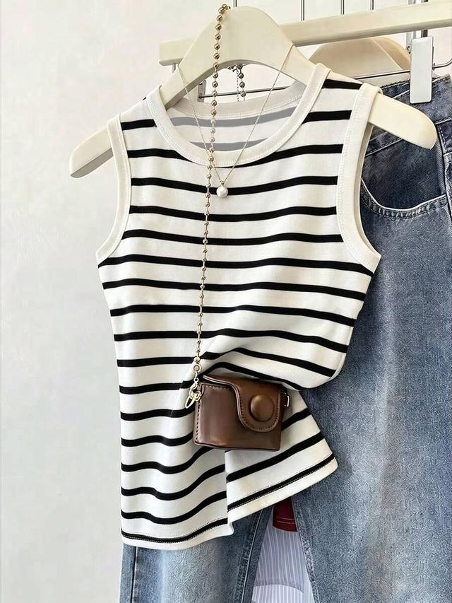 casual daily wear round neck striped tank top