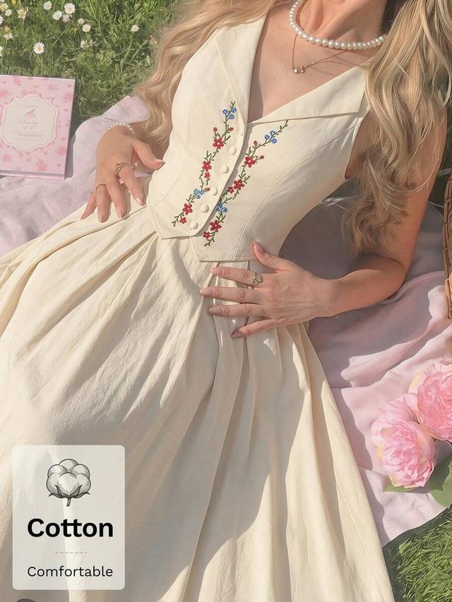 beige cotton embroidered collar fitted vest top
