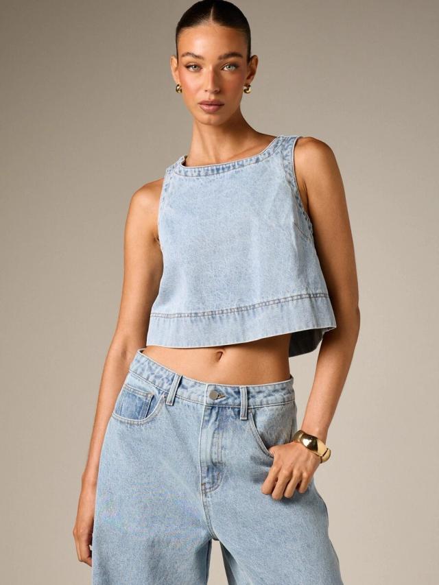 aiirz light wash denim crop tank top
