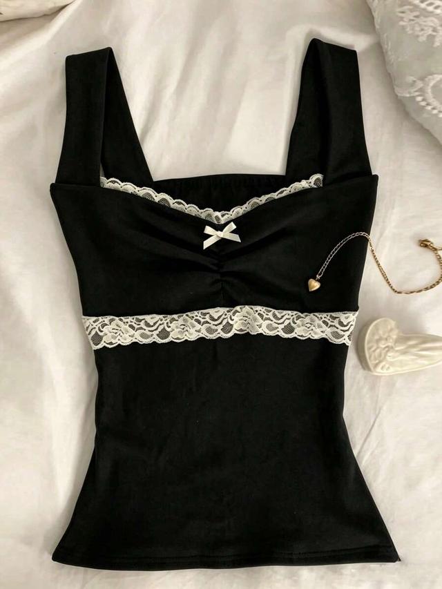black elegant contrast color lace trim sleeveless top