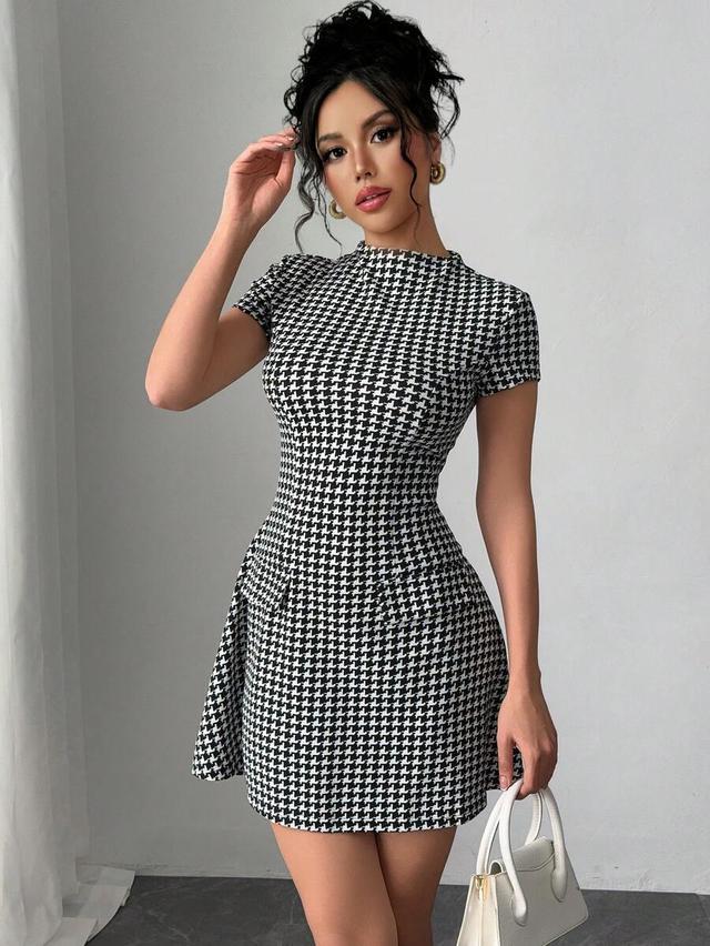 black and white houndstooth short sleeve princess dress