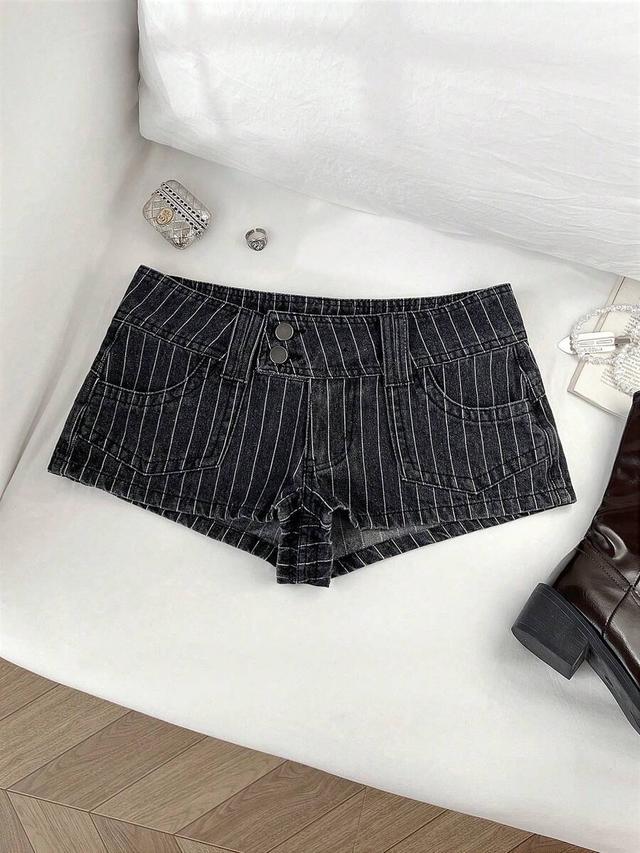 pinstriped black denim shorts with double button closure