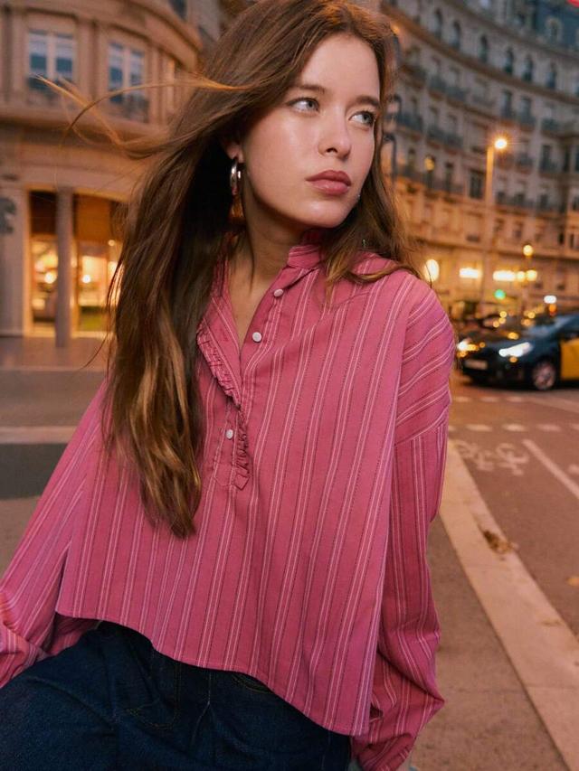 nöista striped pink blouse with balloon sleeves and ruffle