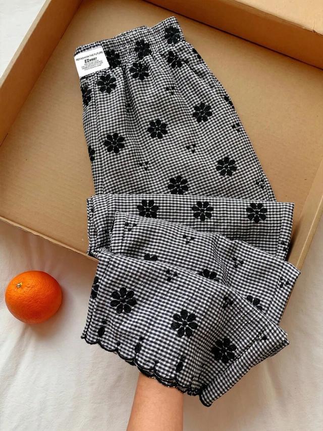 black and white checkered flower embroidered wide leg pants
