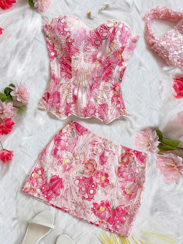 light pink tropical print textured mini skirt