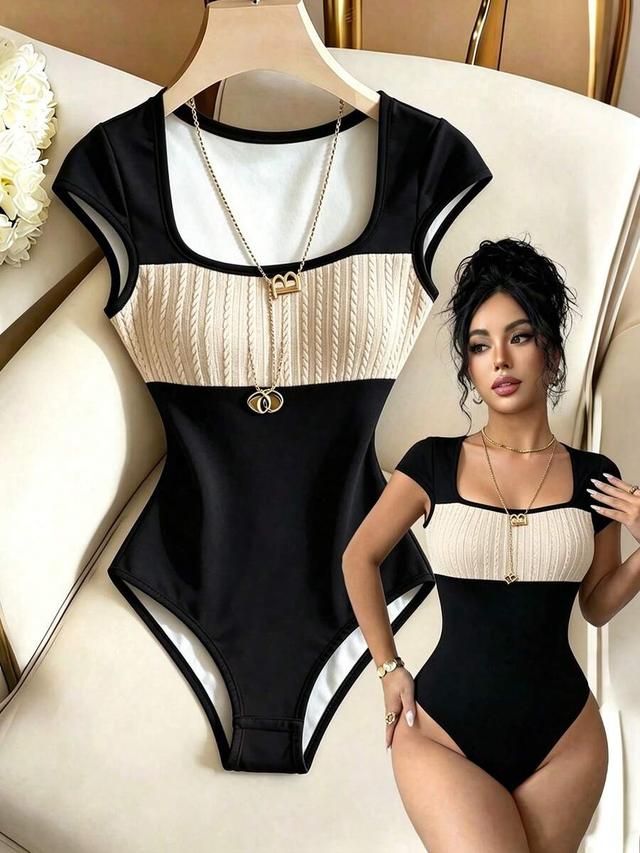 colorblock twisted square neck slim fit bodysuit
