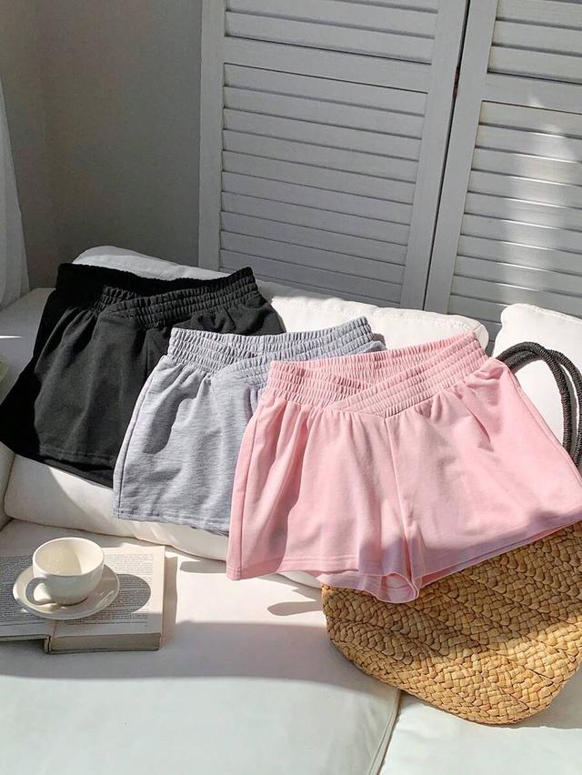 black elastic waist crossover summer shorts