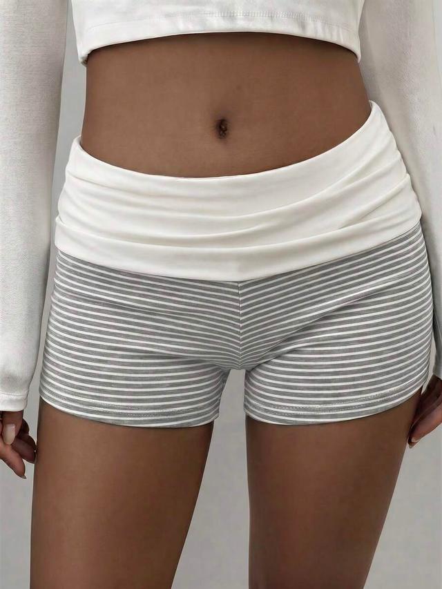 horizontal striped foldover waist slim shorts