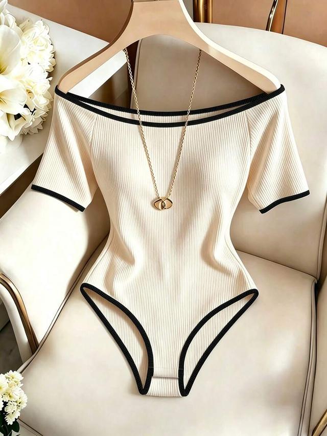 off shoulder color block ribbed bodysuit