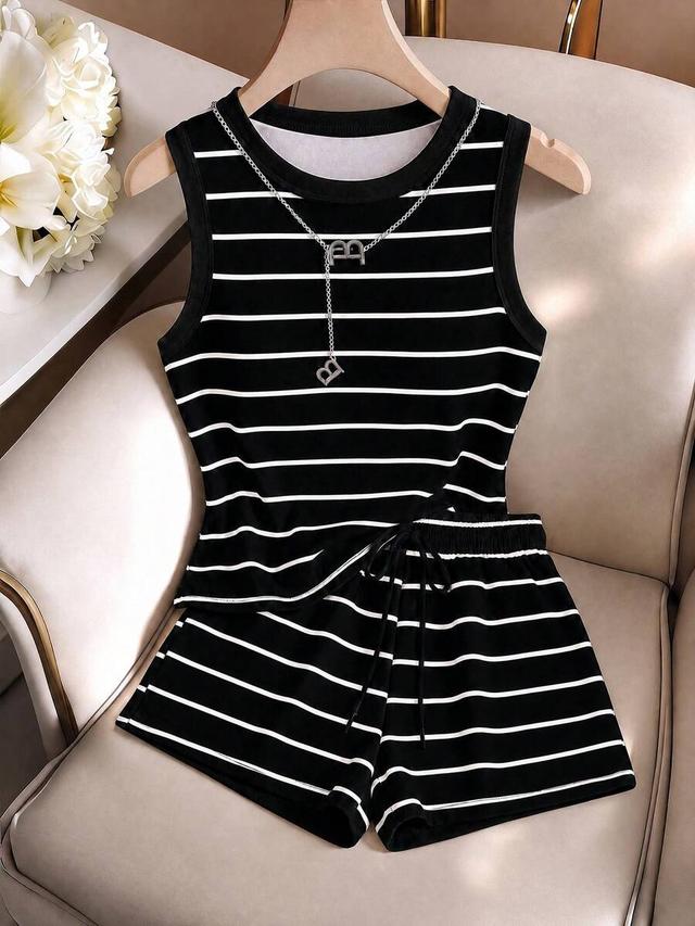 striped contrast round neck tank top and drawstring shorts