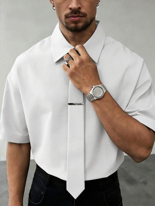white short sleeve casual formal commuter shirt