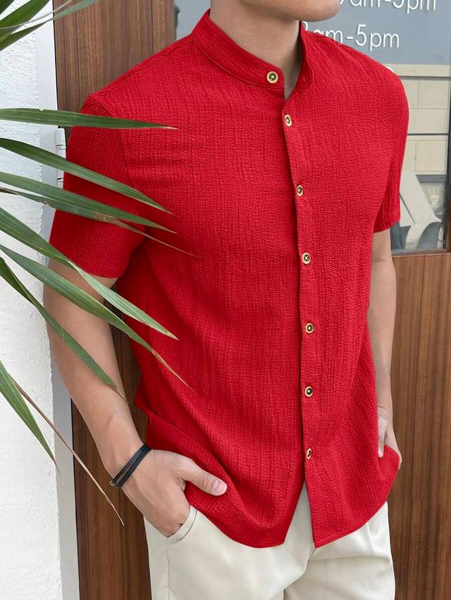 red textured mandarin collar short sleeve button shirt