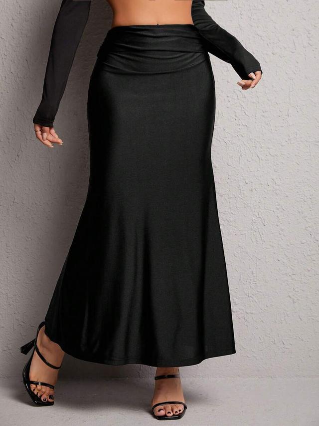 solid black ruched mermaid hem skirt
