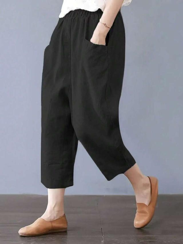 women's solid black minimalist casual capri pants