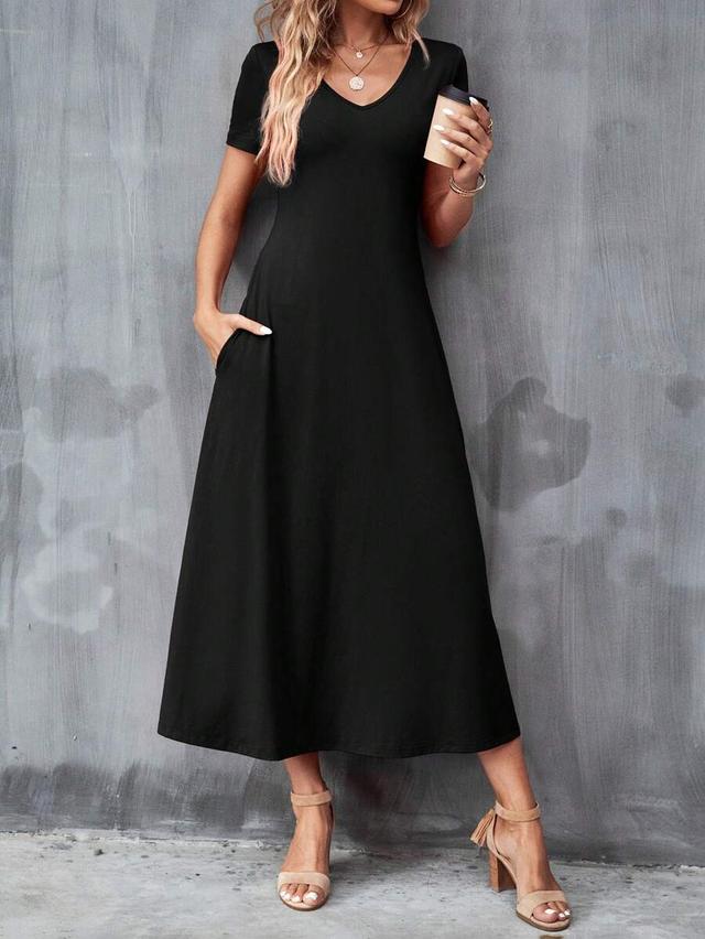 solid black v-neck short sleeve tee dress