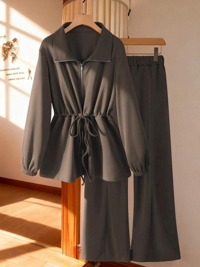 qadelle women's basic high collar cinched waist zip-up set