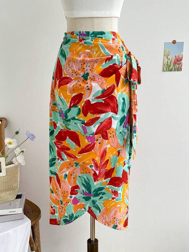 floral printed vacation style tie-waist wrap skirt