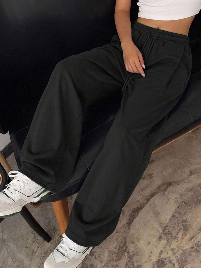 black drawstring waist casual relaxed sweatpants