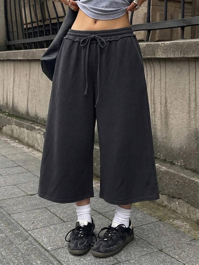 dark grey casual wide leg cropped trousers