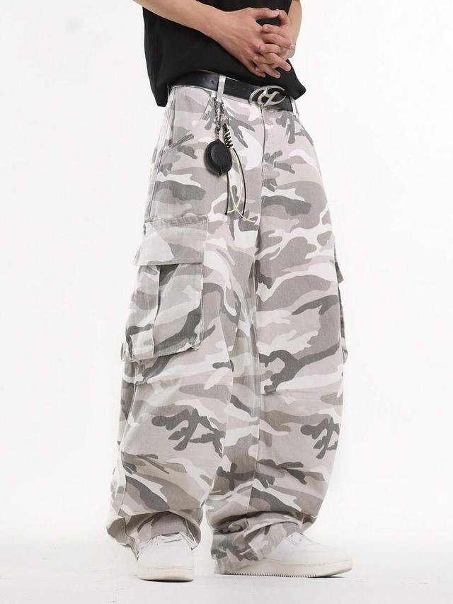 grey camouflage loose fit multi-pocket cargo jeans