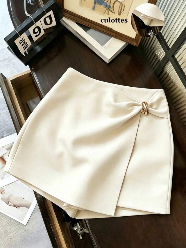 solid color decorative ring elegant summer versatile shorts