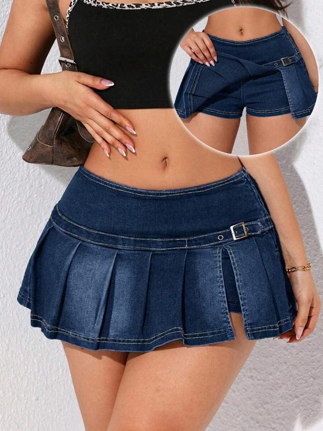 dark wash denim pleated mini skirt with buckle