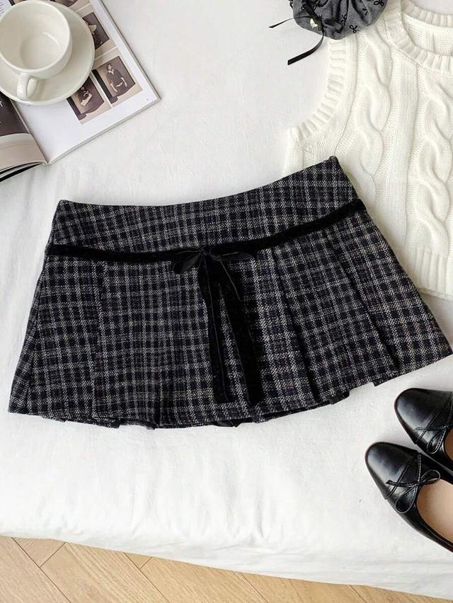 plaid pleated a-line skirt with velvet tie