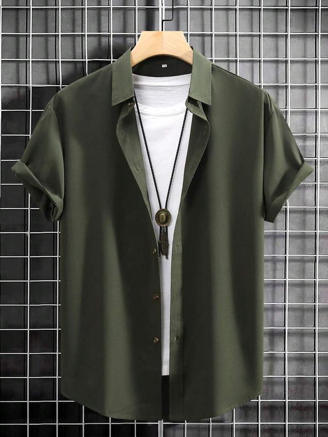men's solid olive green casual short sleeve shirt