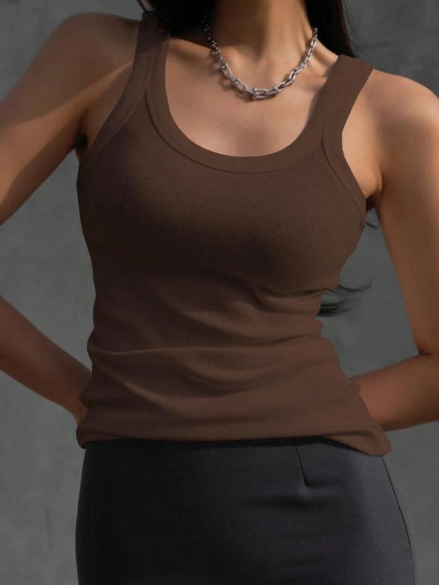 dazy brown solid color round neck ribbed tank top