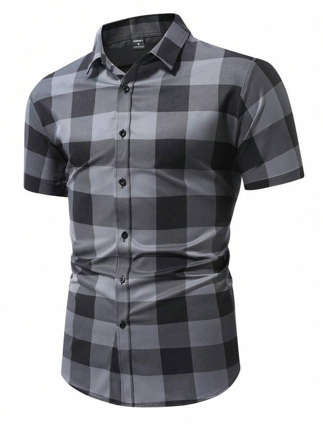 grey and black plaid short sleeve button-up shirt