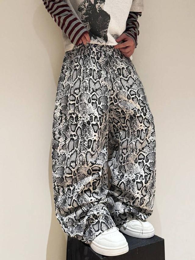 hearty haven casual loose fit washed printed wide leg jeans