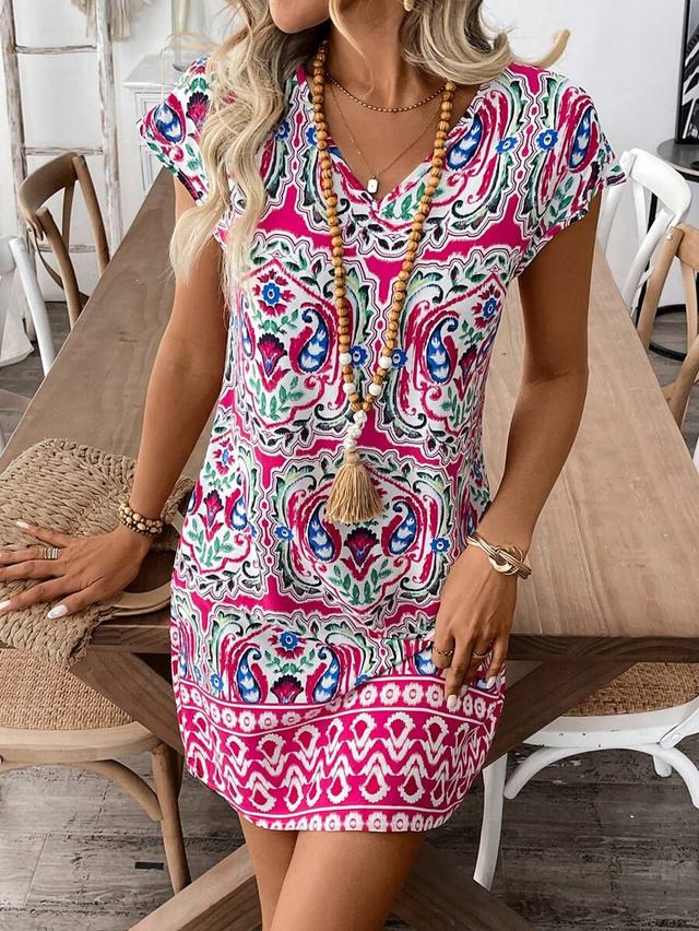 v-neck paisley print shift dress