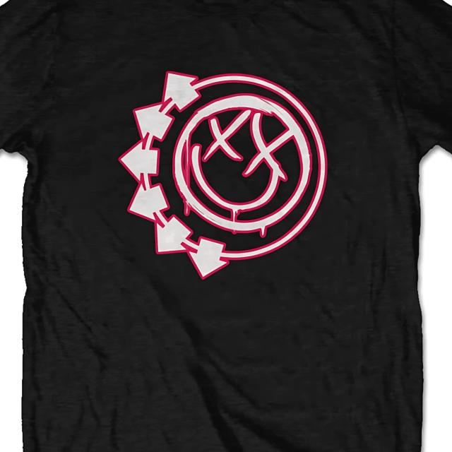 blink 182 graphic print black short sleeved t-shirt