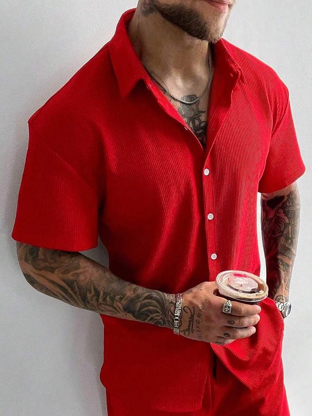 red solid color pleated knit short sleeve shirt