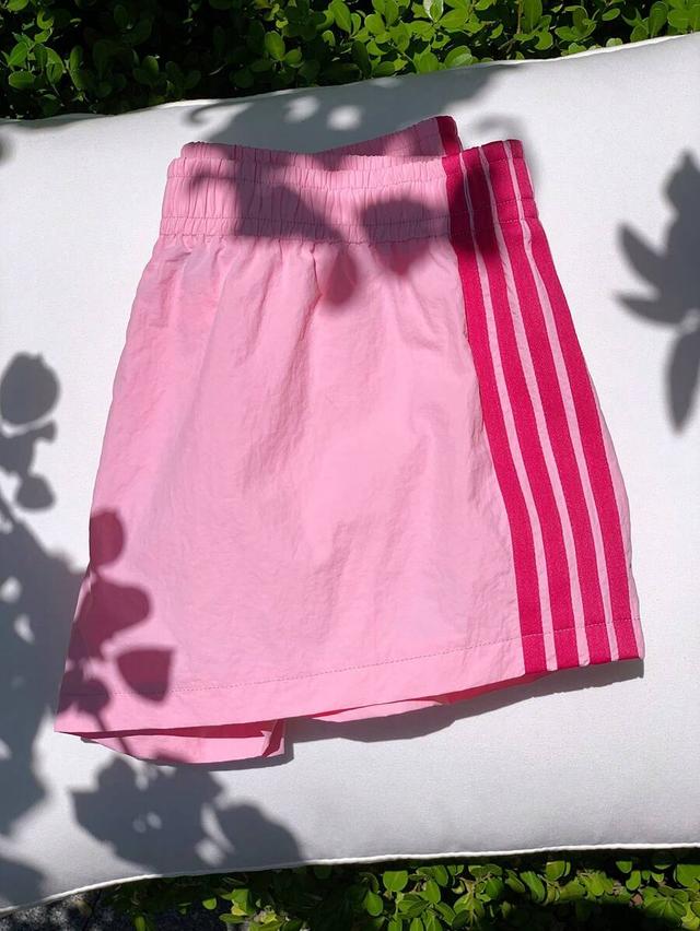 comfortcana women's solid color fashionable pink micro shorts