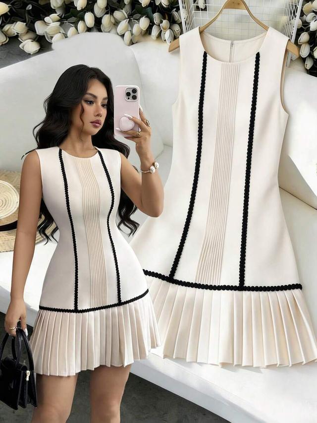 apricot sleeveless pleated patchwork dress with black trim