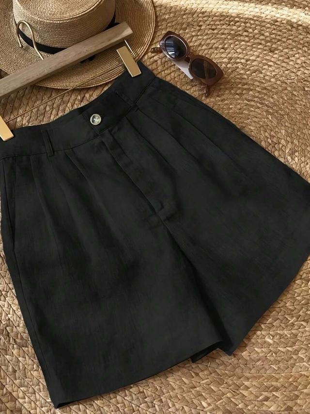 women's solid black pleated wide leg casual shorts
