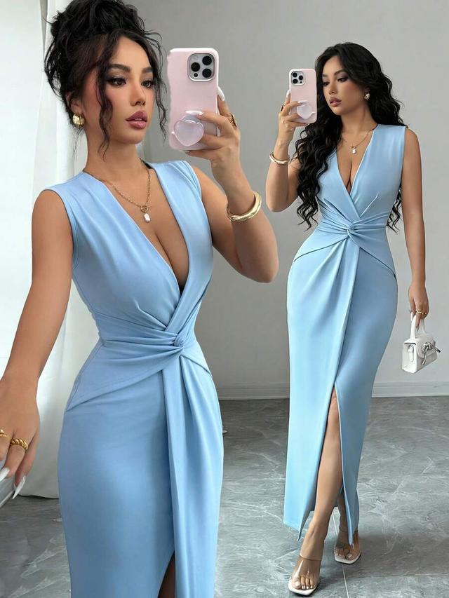 light blue v-neck twisted waist sleeveless midi dress
