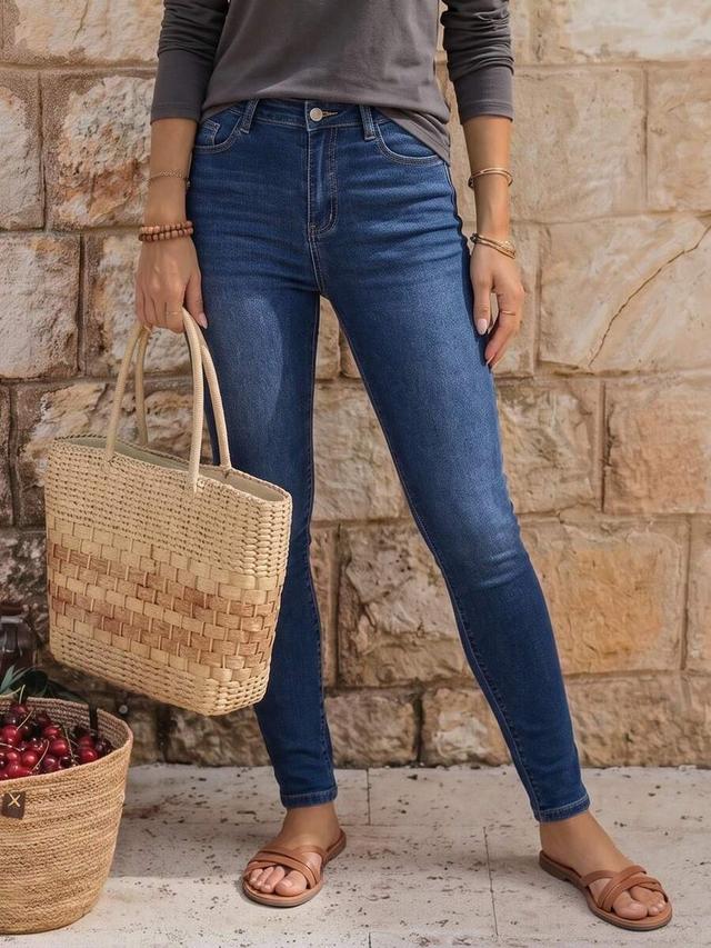 classic dark wash stretch denim skinny jeans