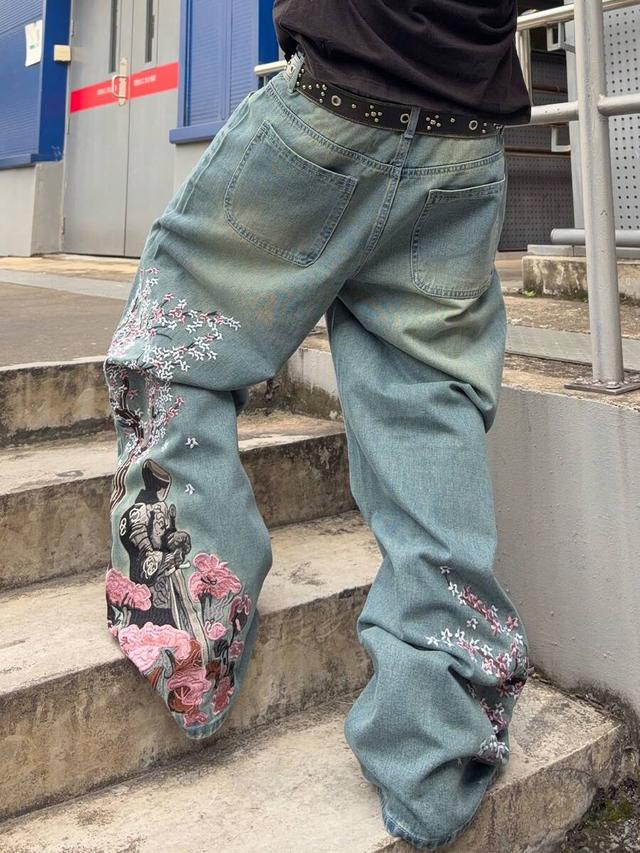 floral embroidery pattern loose fit denim jeans