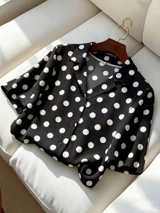 casual polka dot lapel short sleeve shirt
