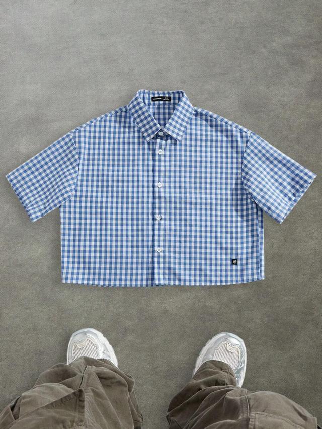 blue and white gingham cropped short sleeve shirt