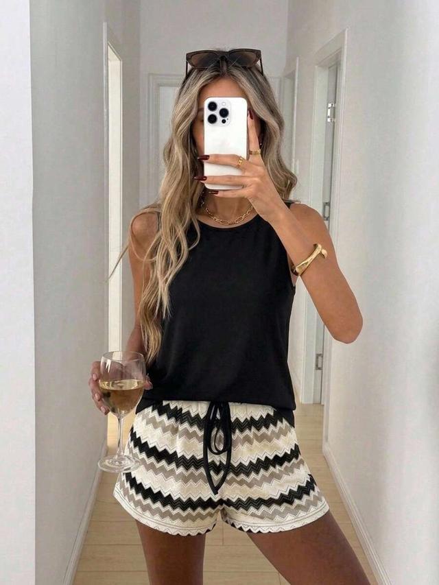 solid black round neck tank top